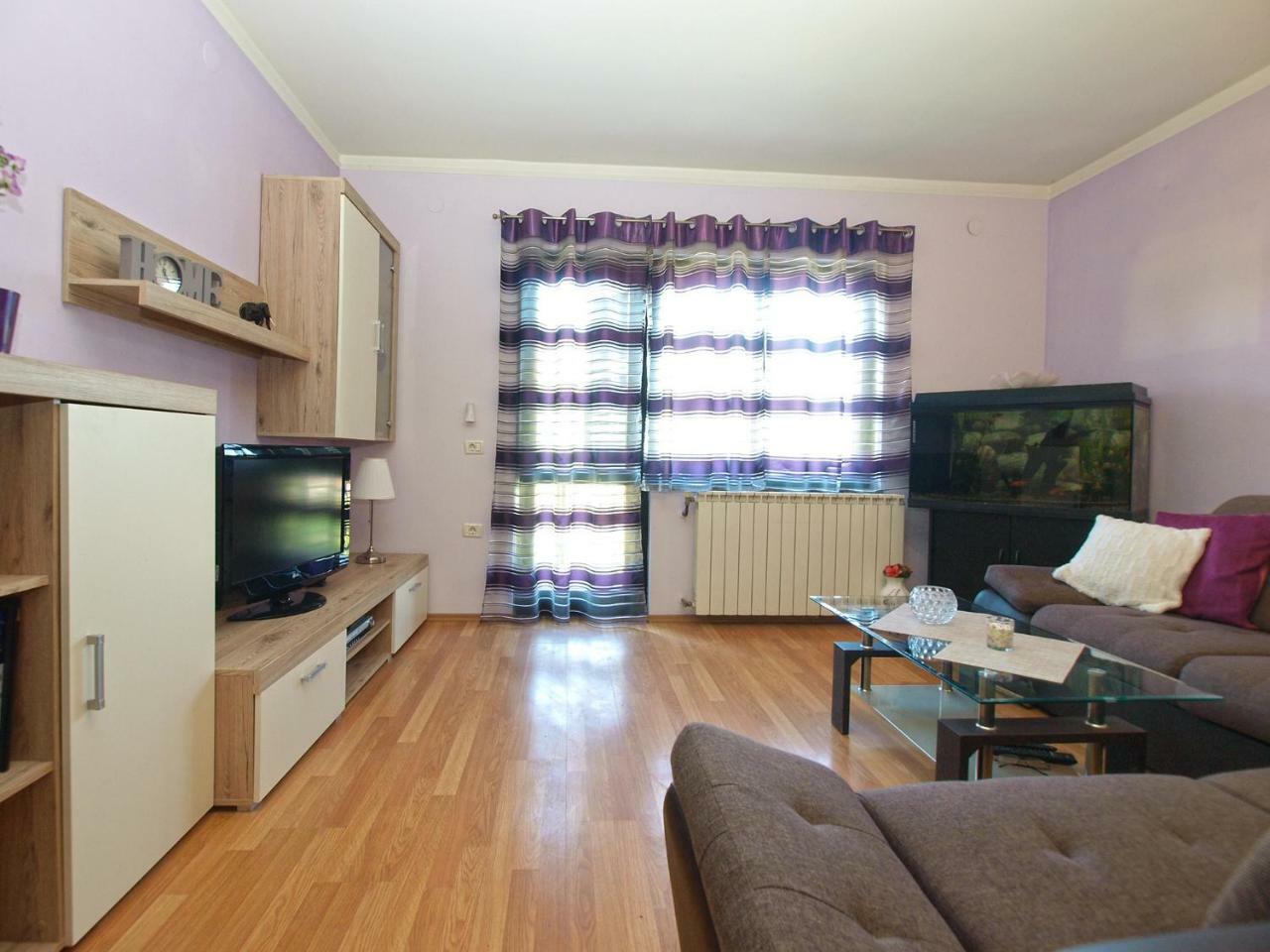 Apartment Nadia 1844 Πούλα Εξωτερικό φωτογραφία
